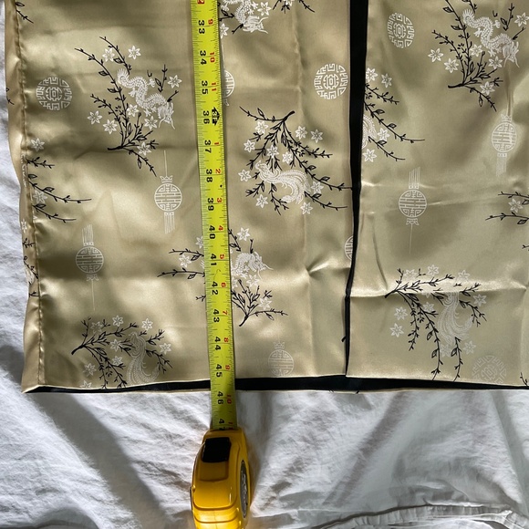 Gold and Black Reversible Lanna Pine Thai Silk Robe unisex size XL - Picture 7 of 11